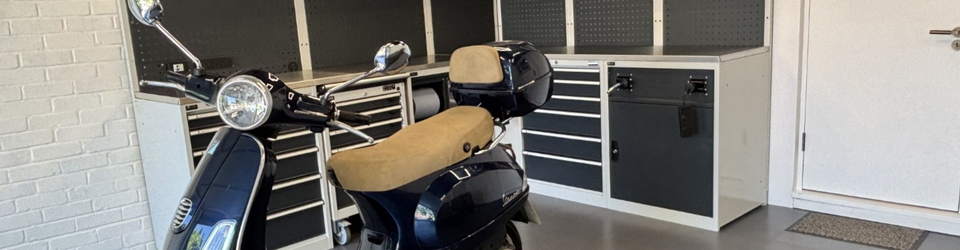 Phil Quaife garage banner