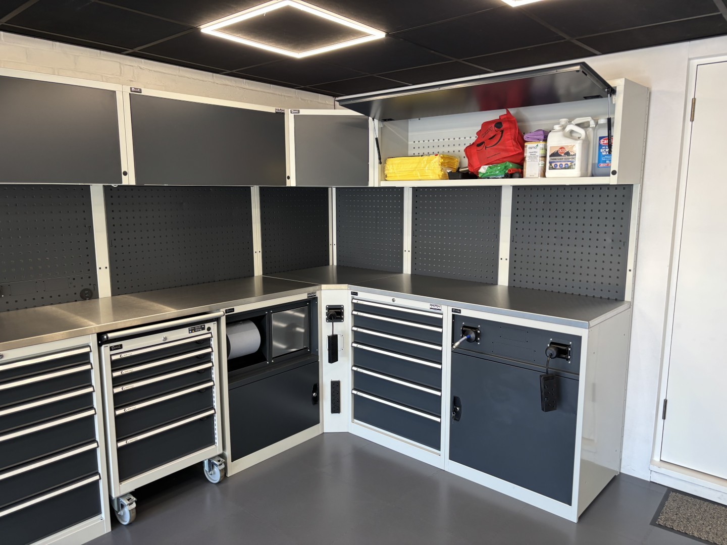 Phil Quaife garage project